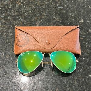 Ray-Ban 3025 Gold Aviator Sunglasses with Reflective Green Lenses